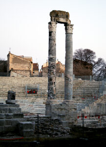 Den romerska teatern i Arles